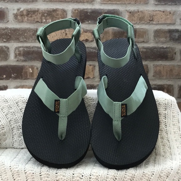 Teva Shoes - Teva Original Thong Sandals NWOT Size 11
